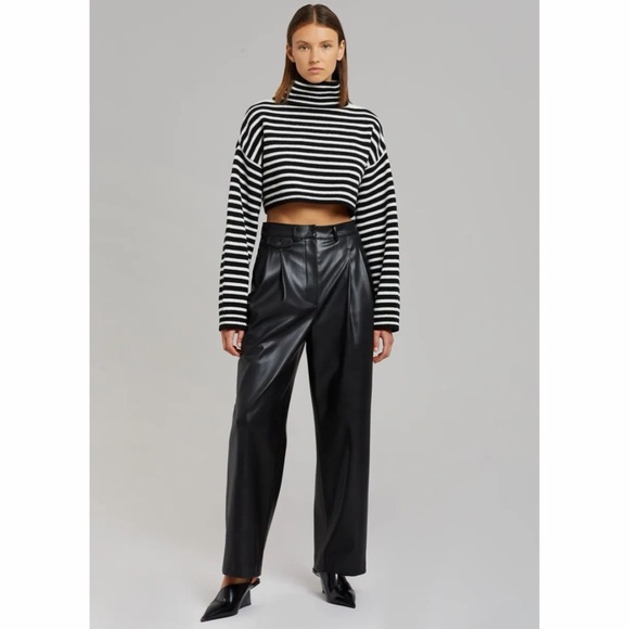 The Frankie Shop Athina Wool Cropped Turtleneck Sweater in Black Stripe Size M/L - Picture 7 of 14